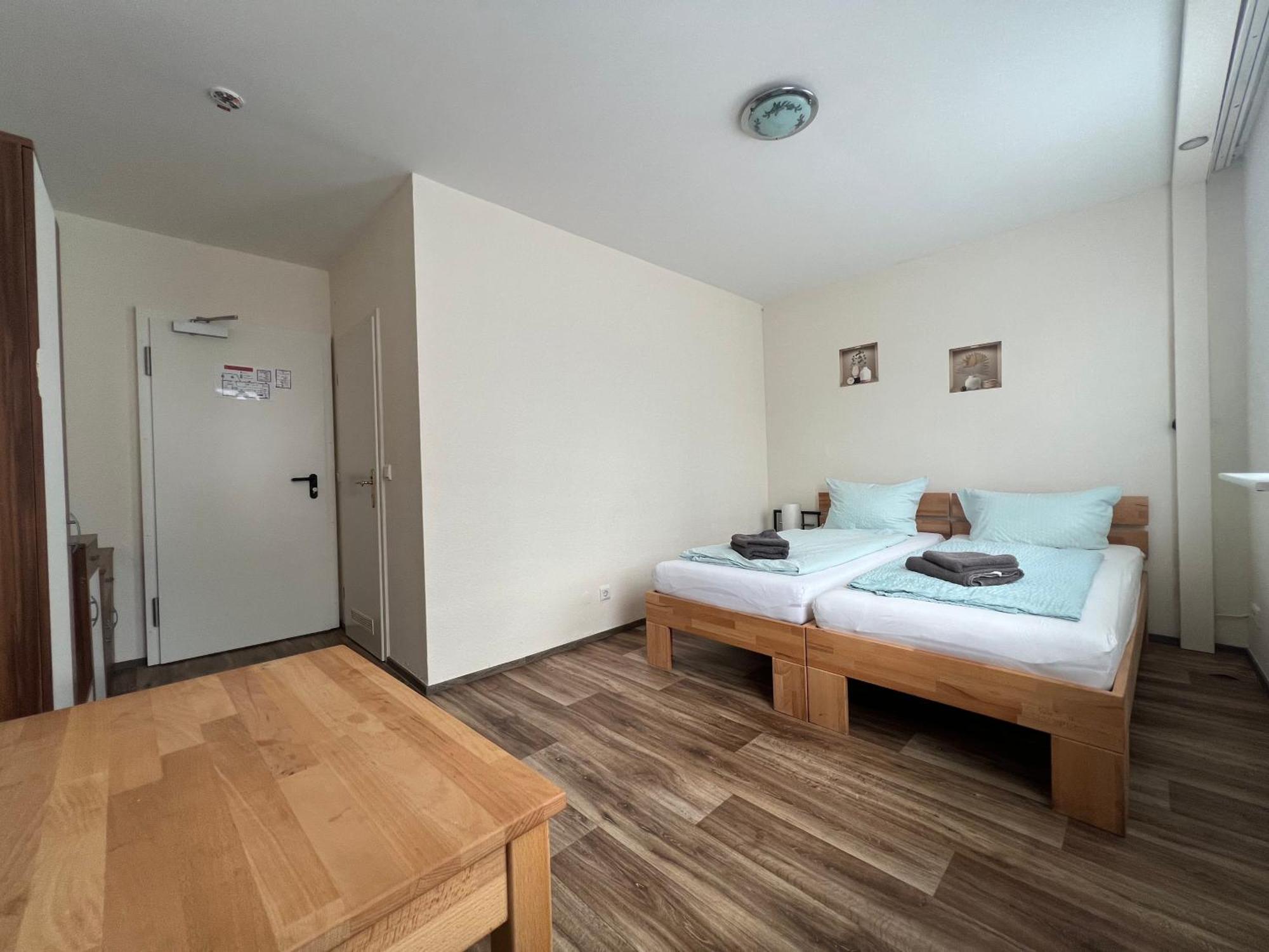 Apart Pension Plaue Brandenburg an der Havel Zimmer foto